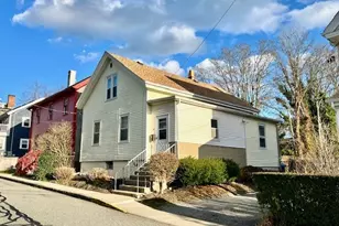 17 Warner St, Newport, RI 02840 - Photo 1