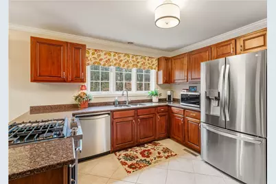 113 Log Road, North Smithfield, RI 02830 - Photo 9