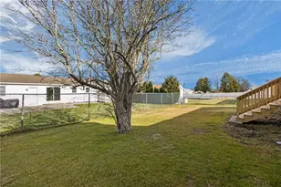 99 Salem Ave, Cranston, RI 02920 - Photo 39