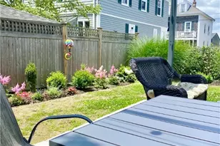 5 Byrnes St, Newport, RI 02840 - Photo 19