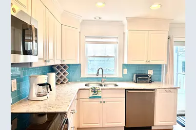 5 Byrnes Street, Newport, RI 02840 - Photo 3