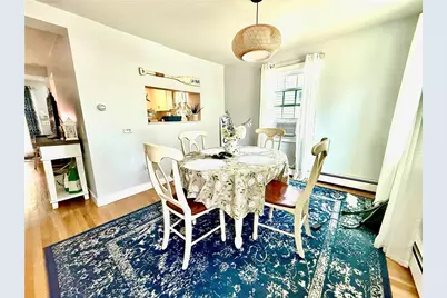 22 Dixon Street, Newport, RI 02840 - Photo 5