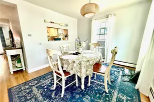 22 Dixon St, Newport, RI 02840 - Photo 5