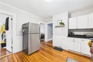 18 Glenwood Ave, Cranston, RI 02910 - Photo 13