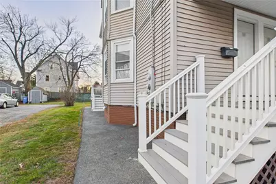 18 Glenwood Avenue, Cranston, RI 02910 - Photo 5