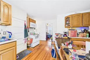 18 Glenwood Ave, Cranston, RI 02910 - Photo 37