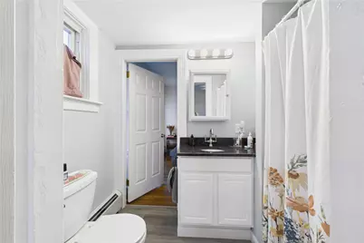 18 Glenwood Avenue, Cranston, RI 02910 - Photo 15