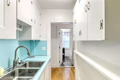 509 Middle Highway, Barrington, RI 02806 - Photo 19