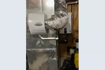 8 Byron Boulevard, Warwick, RI 02888 - Photo 17