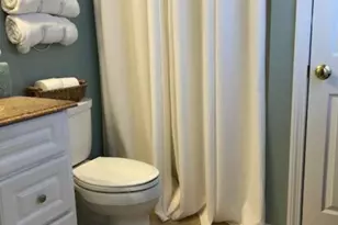 8 Byron Blvd, Warwick, RI 02888 - Photo 15