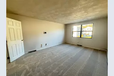 402 Pinewood Drive, Smithfield, RI 02917 - Photo 9