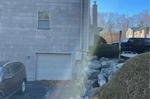 402 Pinewood Dr, Smithfield, RI 02917 - Photo 3