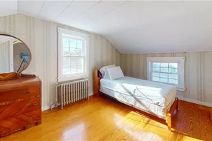 26 Freebody St, Newport, RI 02840 - Photo 13