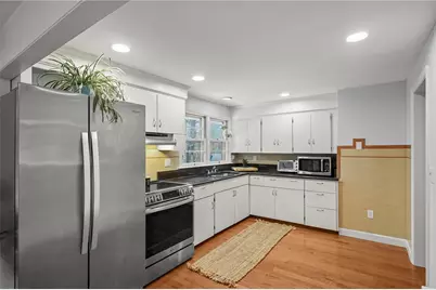 930 East Avenue, Burrillville, RI 02858 - Photo 9