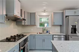 1785 Division Rd, East Greenwich, RI 02818 - Photo 7