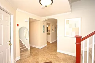 38 Lawton Brook Ln, Portsmouth, RI 02871 - Photo 9