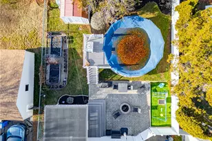 38 Bridgton Rd, Cranston, RI 02910 - Photo 5