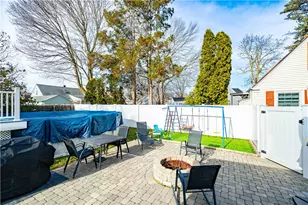 38 Bridgton Rd, Cranston, RI 02910 - Photo 33