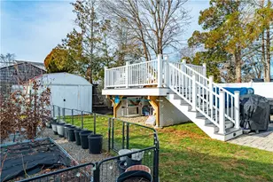 38 Bridgton Rd, Cranston, RI 02910 - Photo 39