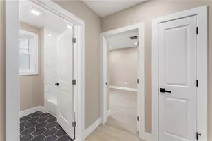 54 Diamond St, Providence, RI 02907 - Photo 27