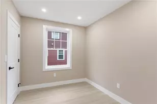54 Diamond St, Providence, RI 02907 - Photo 25
