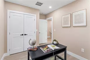 54 Diamond St, Providence, RI 02907 - Photo 15