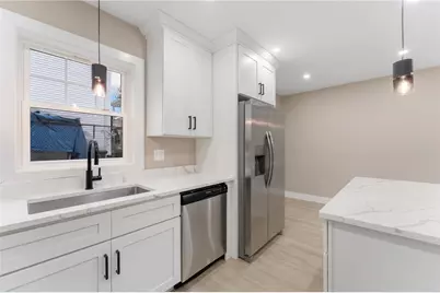 54 Diamond Street, Providence, RI 02907 - Photo 7