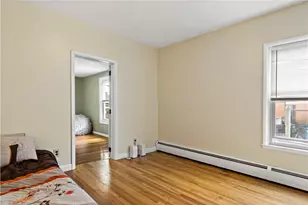 102 Francis Ave, Pawtucket, RI 02860 - Photo 9