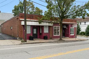 95 Warren Ave, East Providence, RI 02914 - Photo 1