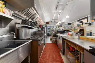 95 Warren Ave, East Providence, RI 02914 - Photo 21