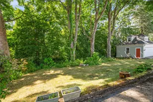 74 Highland St, Woonsocket, RI 02895 - Photo 41