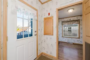 38 Hummingbird Ln, Tiverton, RI 02878 - Photo 43