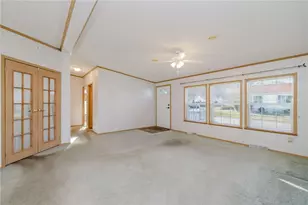 38 Hummingbird Ln, Tiverton, RI 02878 - Photo 27