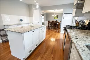 88 Phillip Ave, Cumberland, RI 02864 - Photo 13