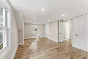 228 London Ave, Pawtucket, RI 02861 - Photo 31