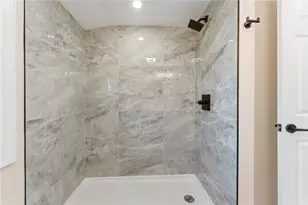 228 London Ave, Pawtucket, RI 02861 - Photo 27