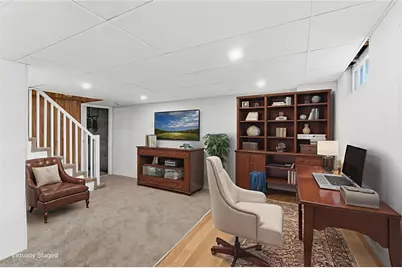 228 London Avenue, Pawtucket, RI 02861 - Photo 33