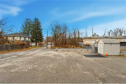 1060 Main Street, West Warwick, RI 02893 - Photo 5