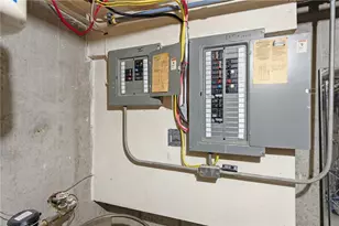 1060 Main St, West Warwick, RI 02893 - Photo 35