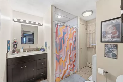 1060 Main Street, West Warwick, RI 02893 - Photo 23