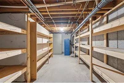 1060 Main Street, West Warwick, RI 02893 - Photo 37