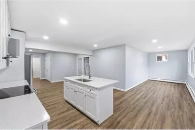 1060 Main Street, West Warwick, RI 02893 - Photo 17