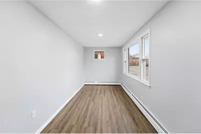 1060 Main Street, West Warwick, RI 02893 - Photo 19