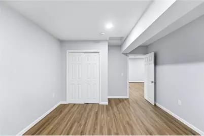 1060 Main Street, West Warwick, RI 02893 - Photo 7