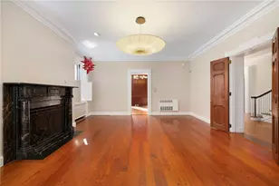 72 Manning St, Providence, RI 02906 - Photo 5
