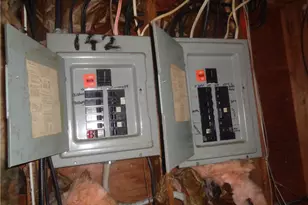 140 Lawrence St, Cranston, RI 02920 - Photo 25