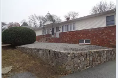 140 Lawrence Street, Cranston, RI 02920 - Photo 3