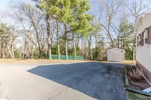 48 Cantaberry Ln, Coventry, RI 02816 - Photo 35