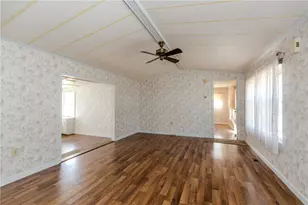 48 Cantaberry Ln, Coventry, RI 02816 - Photo 7