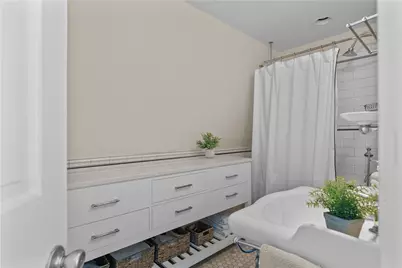 99 Coggeshall Avenue #2, Newport, RI 02840 - Photo 13